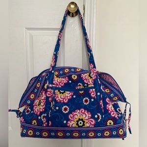 Stephanie Dawn Quilted Travel Duffel Bag Expandable 28”L x 9”Wx 12”H